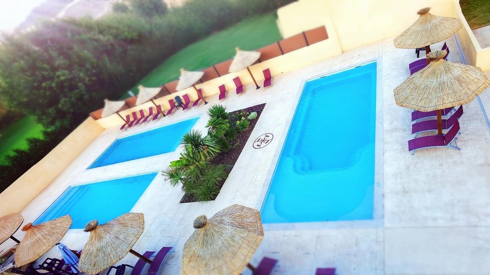 Piscines camping Les Manades